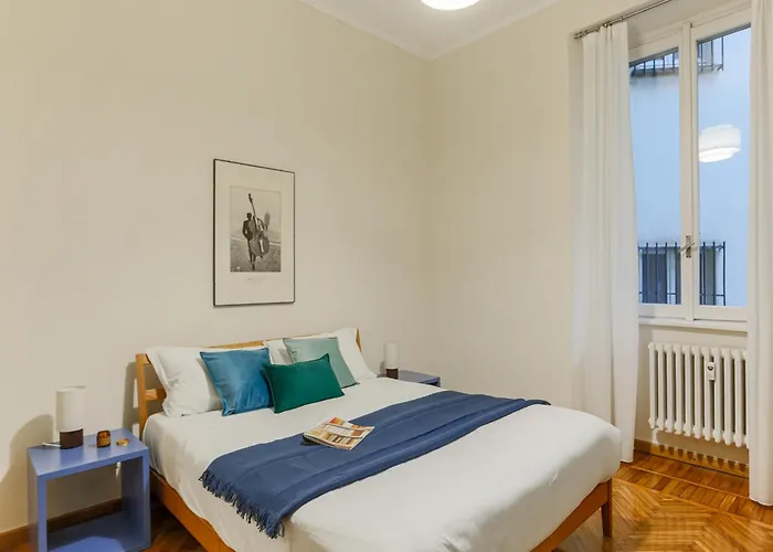 The Best Rent - Bright One Bedroom Apartment With Balcony In Moscova
